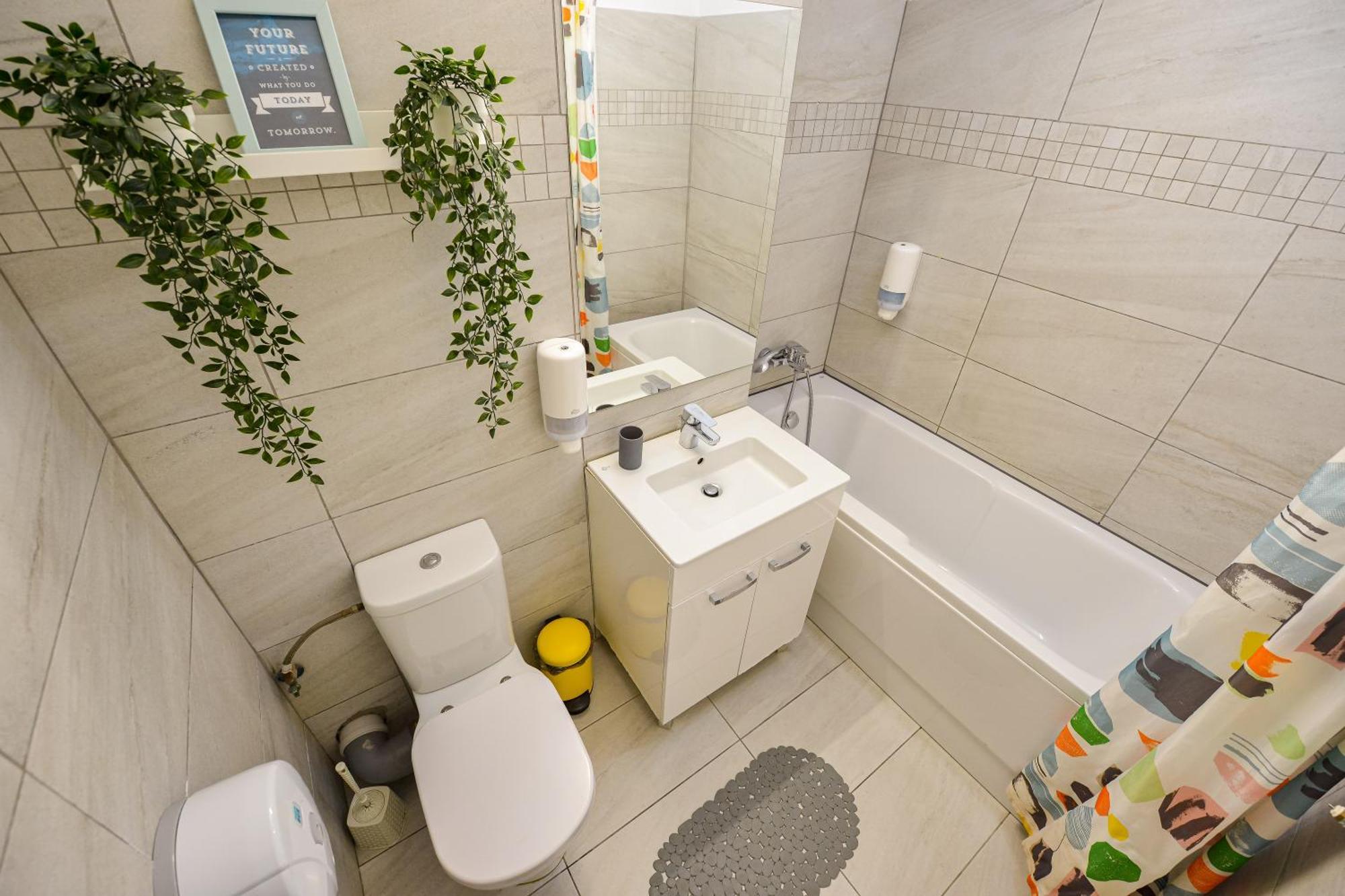 Apartament cu 3 dormitoare cu balcon