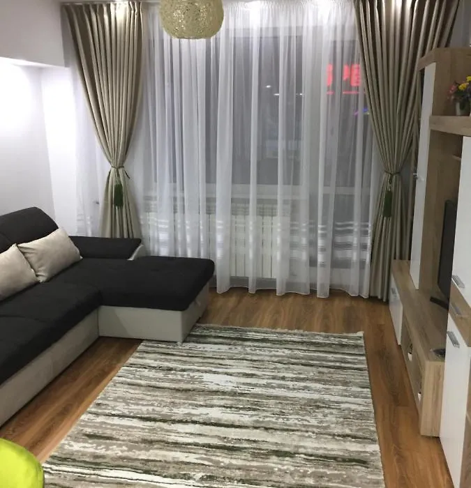 Roby Apartament-1