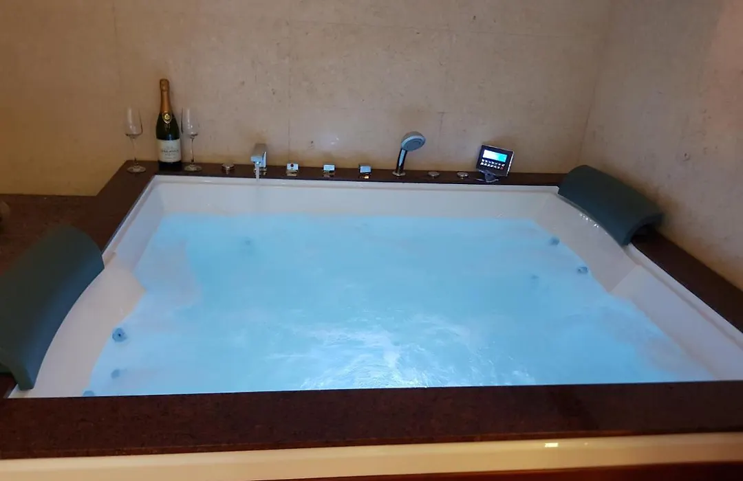 Mega Mall Monza Super Spa-1