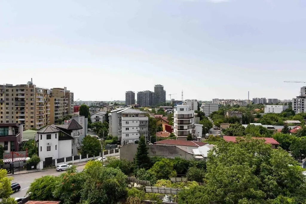 Perfect Studio With View And Undergound Parking-1