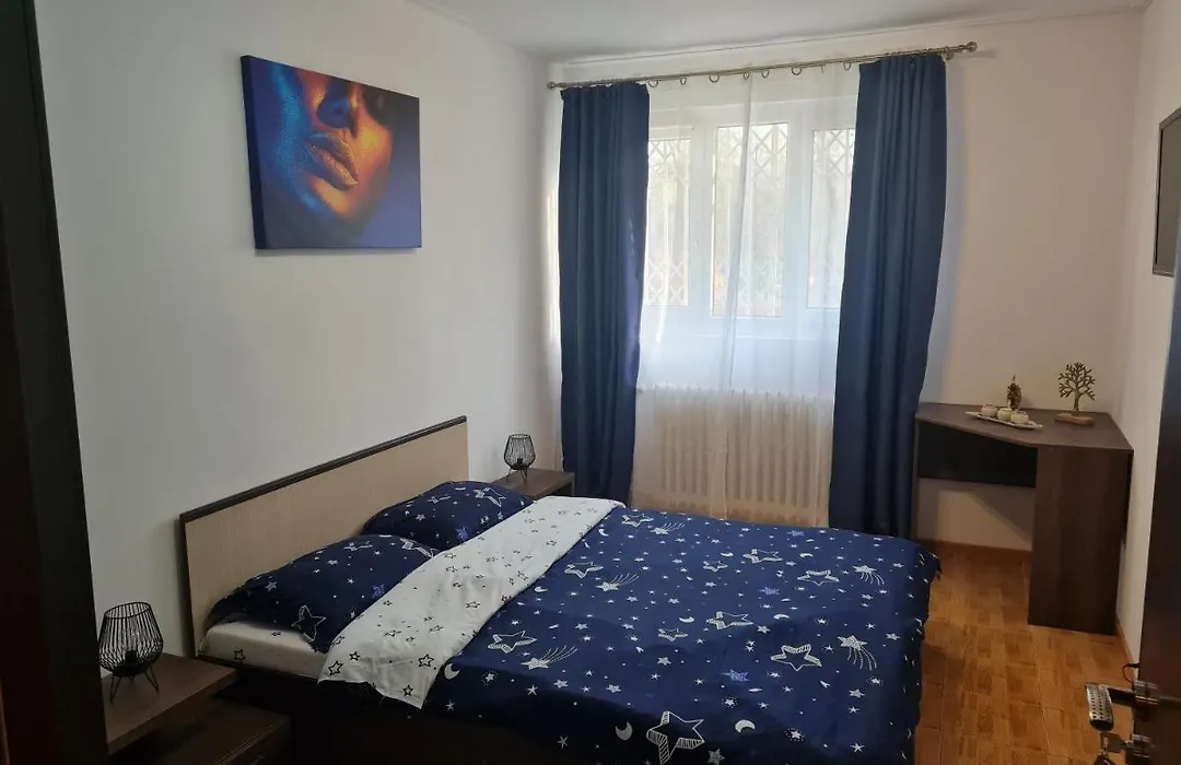 Two Rooms Parc Ior Apartament-1