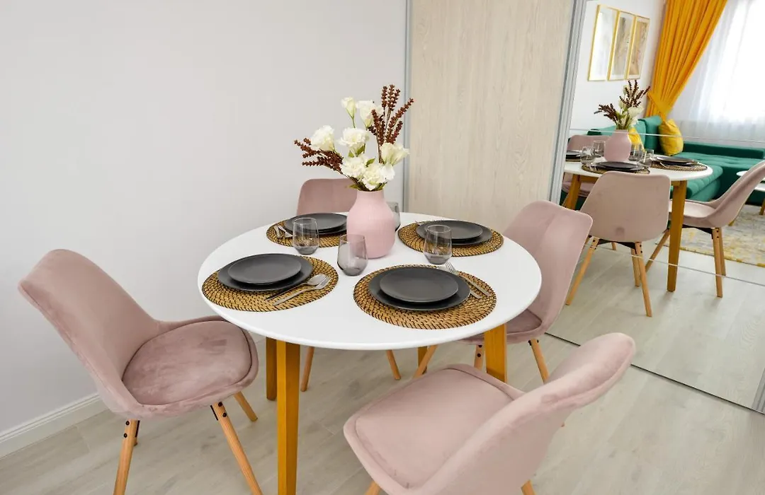 Sofia Cozy Apartment - Underground Private Parking-1