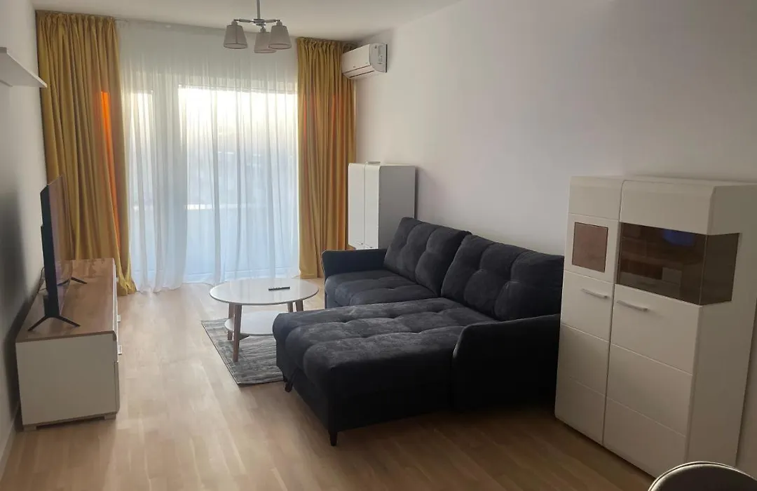 C-Entral Apartments Bucharest With Private Parking-1