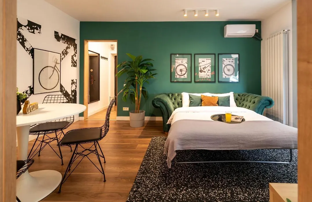 Downtown Retreat: Spacious 2-Br By Unirii Square-1