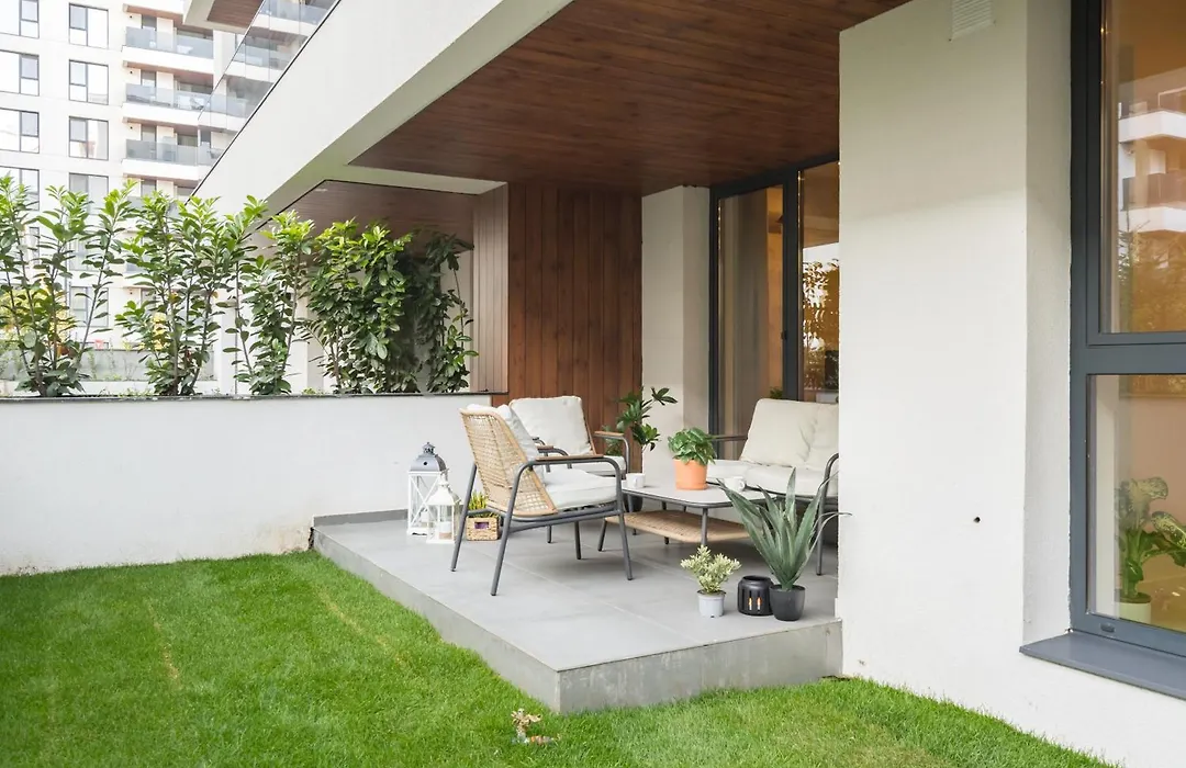 Mediteranian 1Br For Business Or Leisure In Nusco City-1