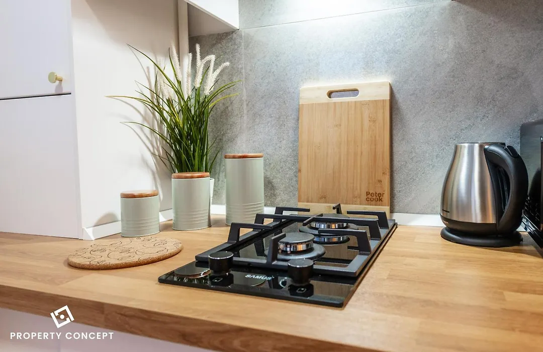 Central Residence Apartment 912-1
