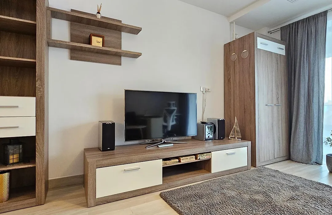 Central District Cuza 99 Apartment-1