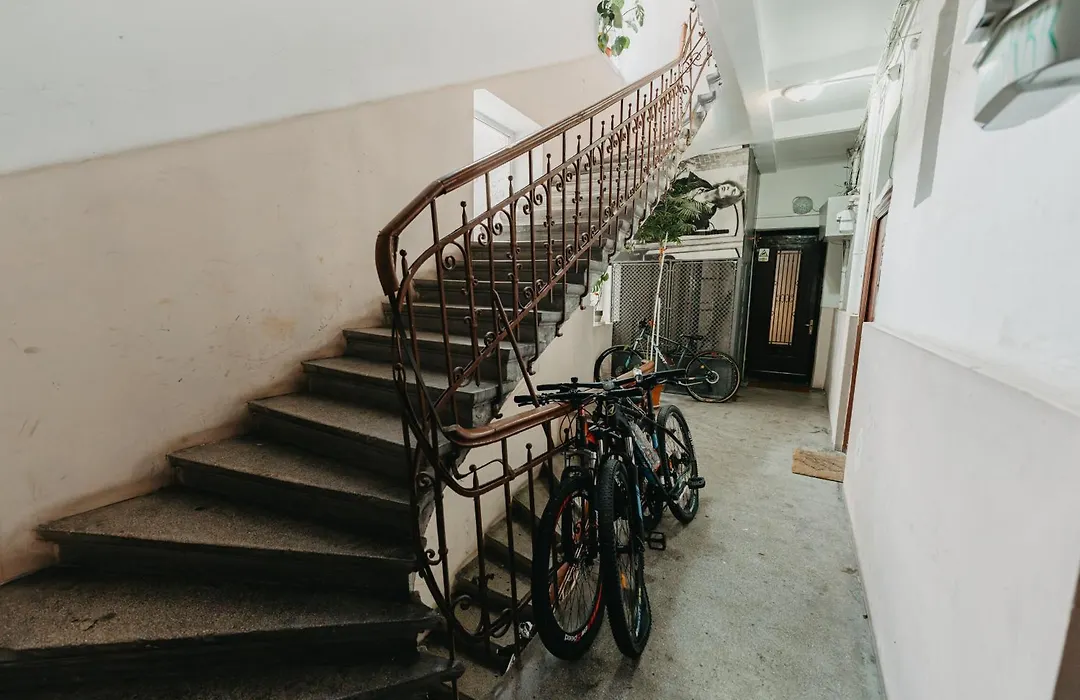 Studio Piata Amzei NR.1 (17 A)-1