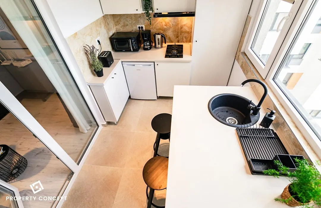 Central Residence Apartment 505-1