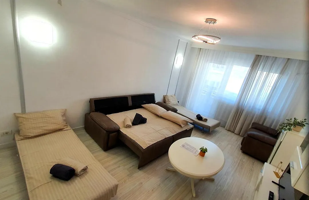 Central Downtown Unirii Apartment-1
