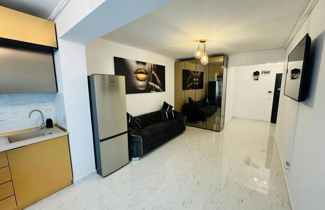 Dream Studios 1-1
