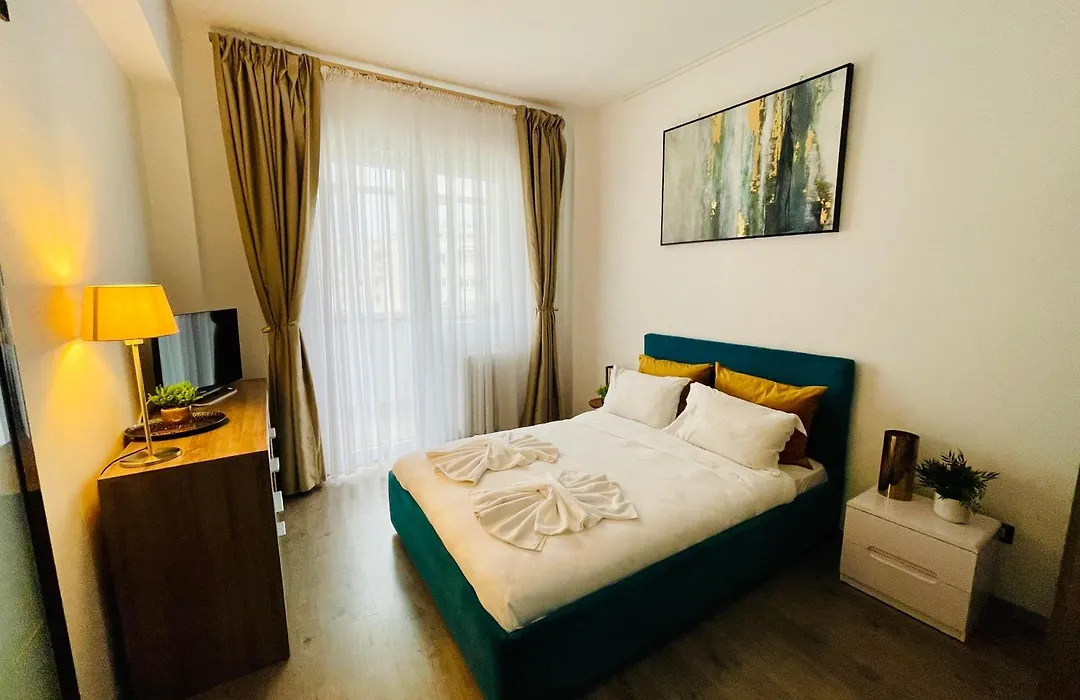Metropole Apartments University Square-1