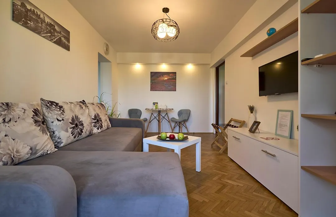 11 Baneasa Airport Apartament-1