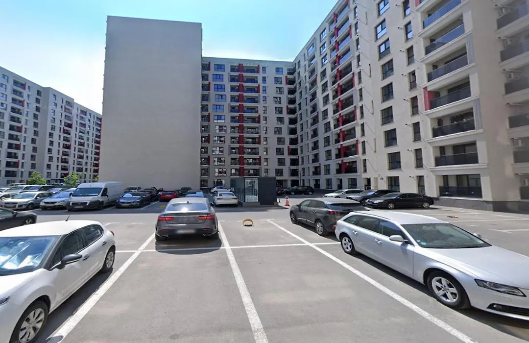 Refined Studio Haven At Exigent Plaza - 08-1