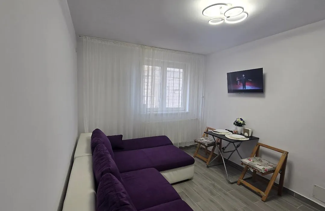 2 room apartment 15 minutes from Unirii-1