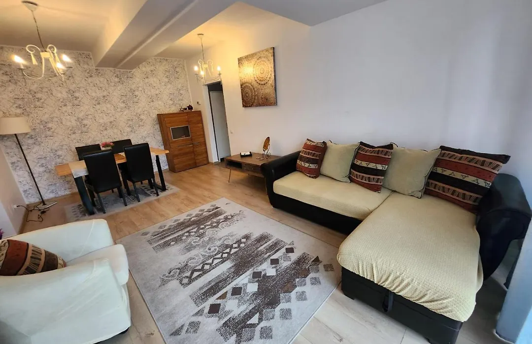 Morii Lake Apartment-1
