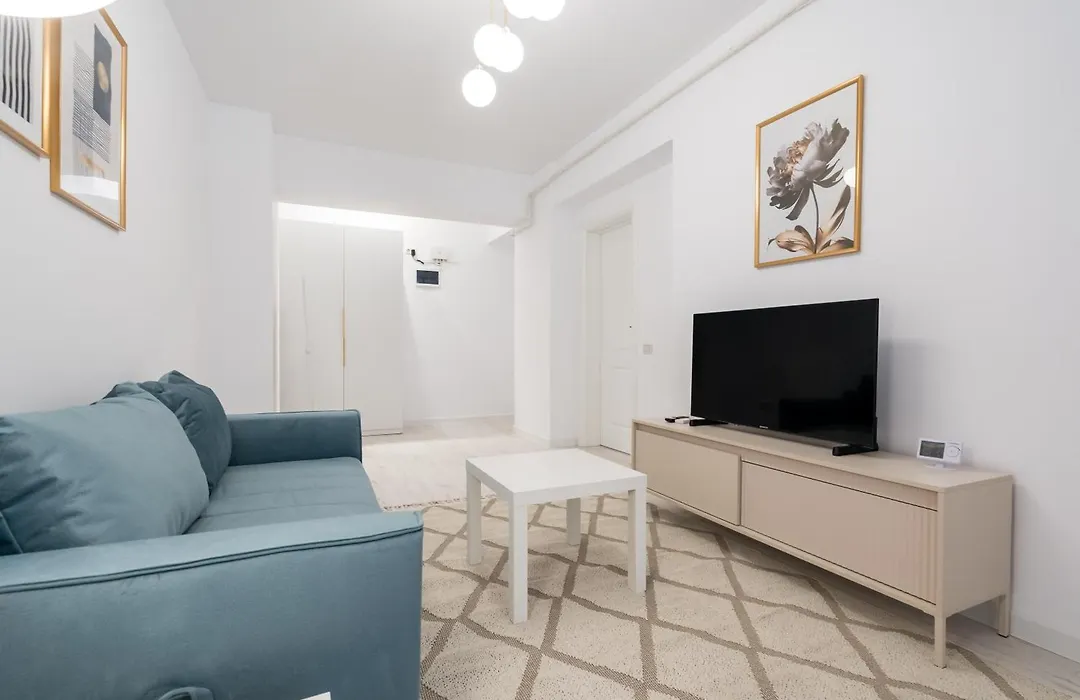 Central Residence Apartment 122-1