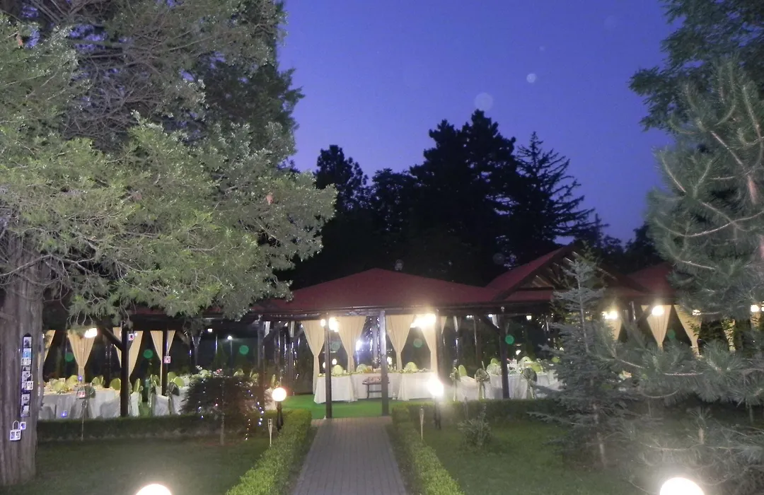 Hotel Baneasa Parc-1