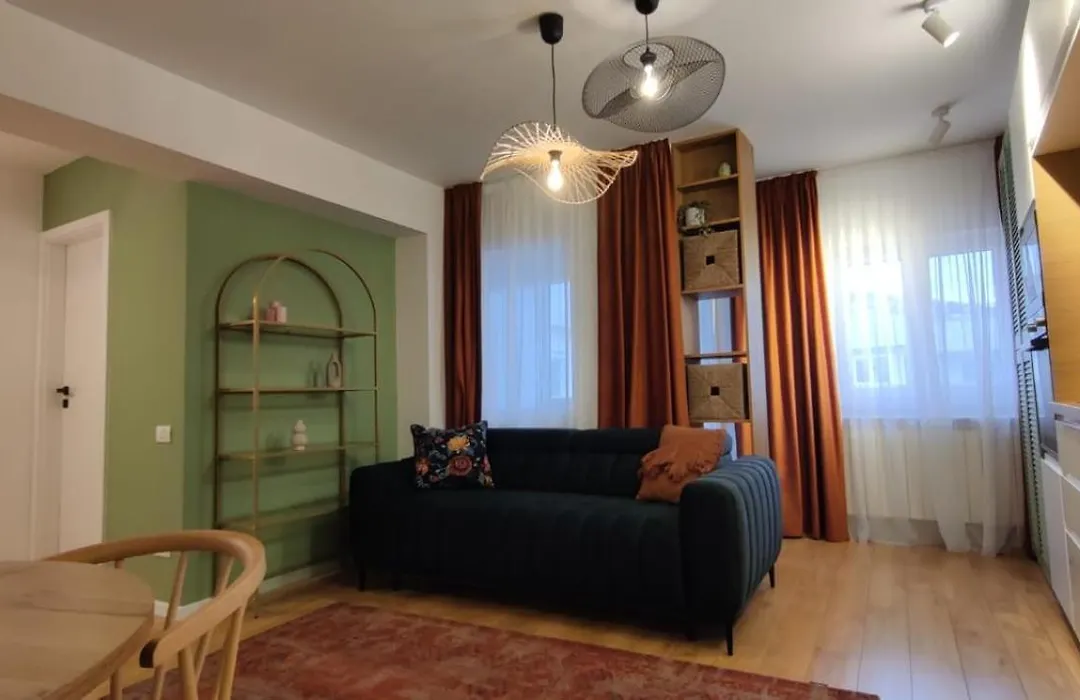 Warm & Chic Designer Apartment In The South-1