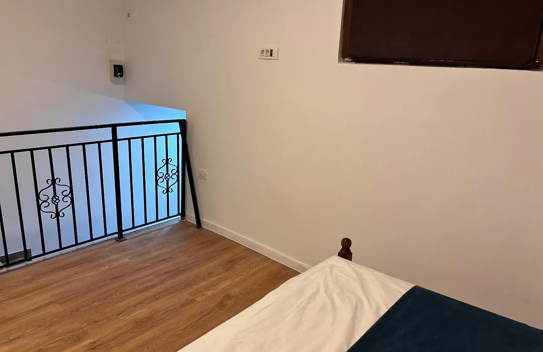 Piata Uniri Cozy Inn-1