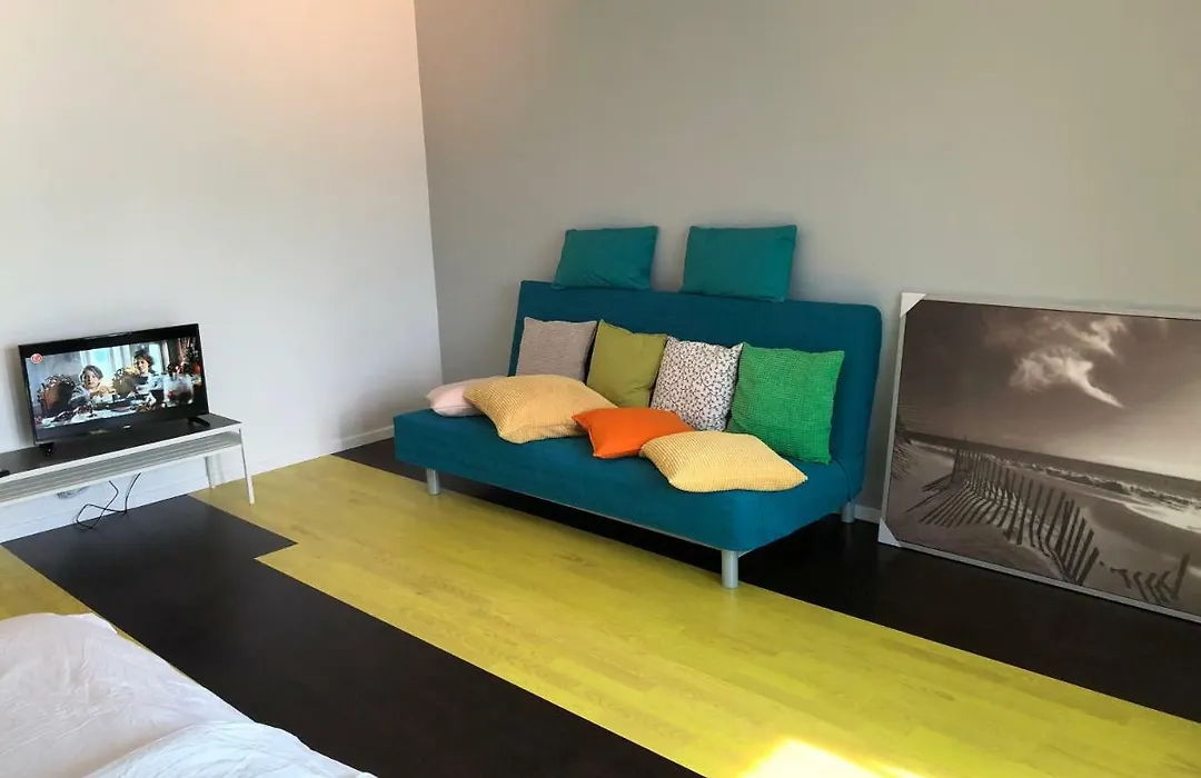 Green Apartment 6-1