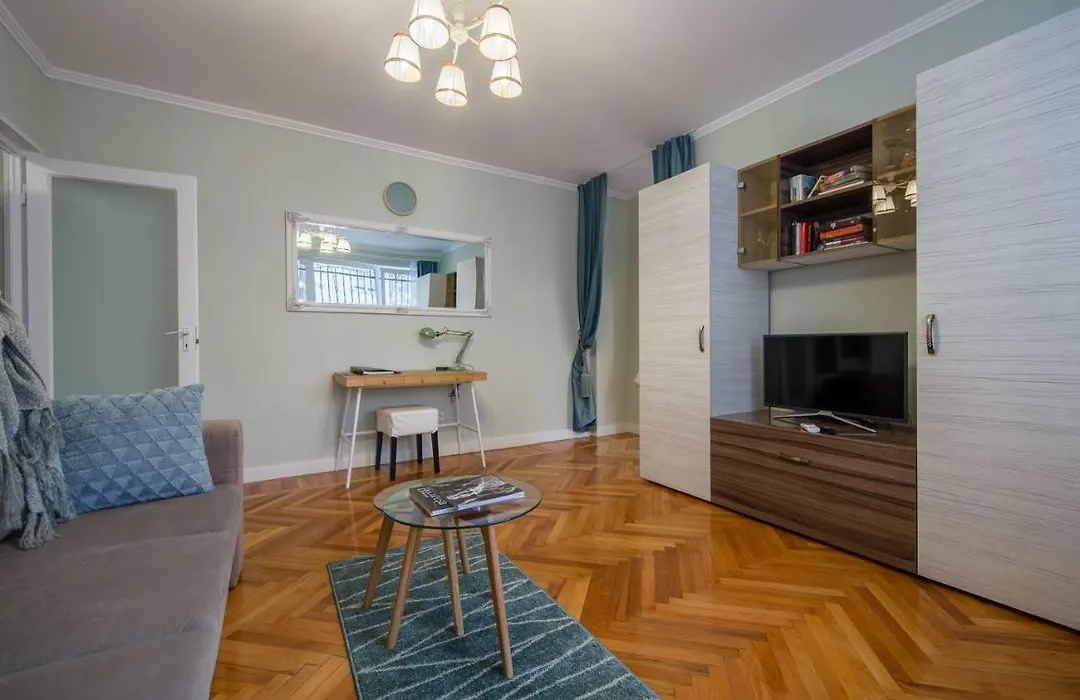 Central Stylish & Cozy One Bedroom Apartment - Adela Accommodation - Ideal For Long Stays-1