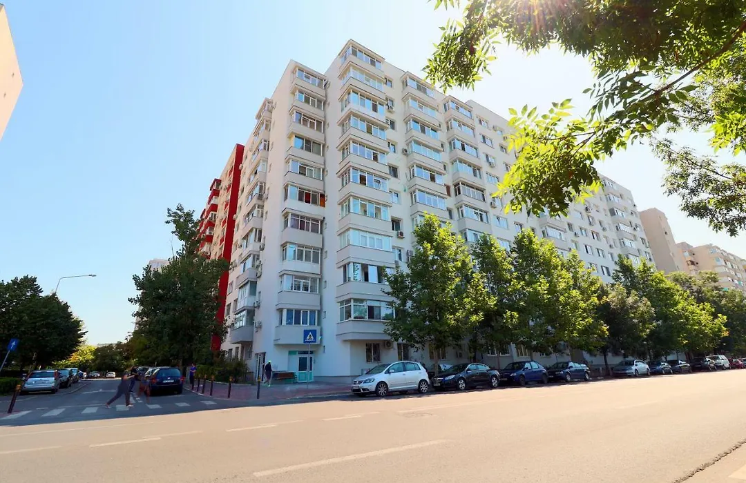 Luxury Olimpia Studio In Bucharest, With Netflix App-1