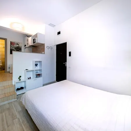 New Charming Studio-2