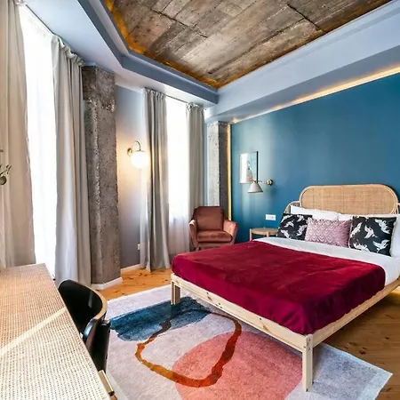 Marvellous Design 2Br Old Town-3