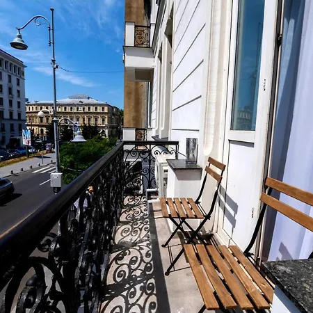 Ultracentral Cozy Apartment On Calea Victoriei With Amazing View-3