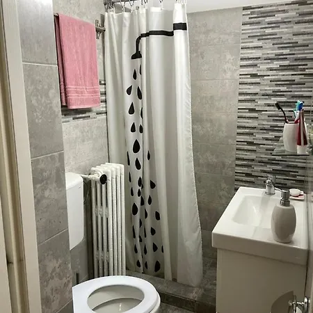 Centru Charming New Apartament Piata Universitate-3