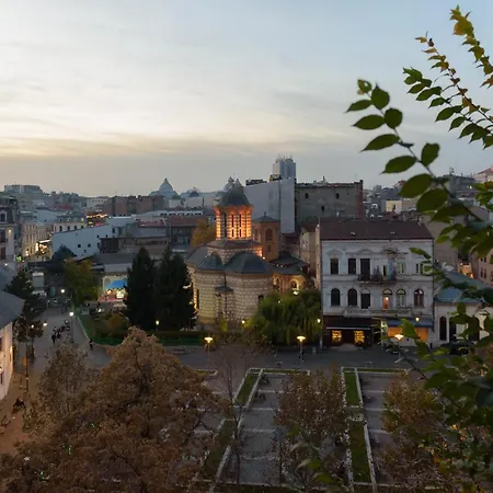 Ultracentral Apartment - "Saint Anthony" Church & Old Town View-3