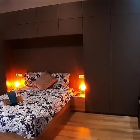 Best Ambiance Apartment And Vew In Center Bucharest-2