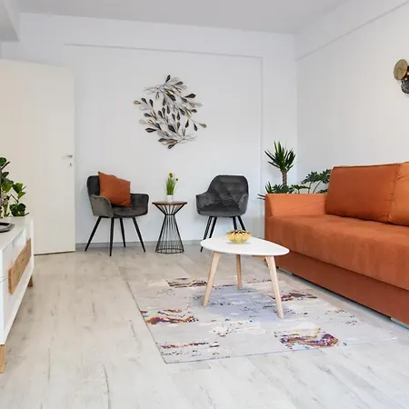 Lazo Two Room- Luxury Apartment-3
