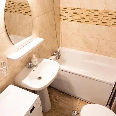 Old Town Cozy Apartment - University Square - Central Location-2