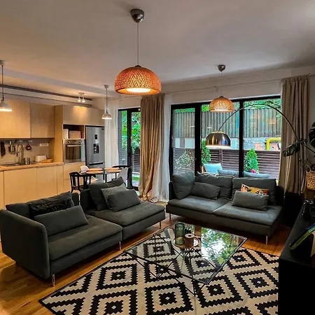 Green Corner Apartment-3