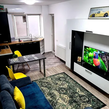 Yellow House Luxury Berceni-2