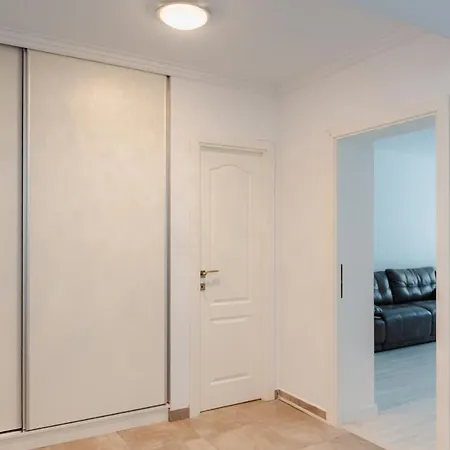 Central Downtown Unirii Apartment-2