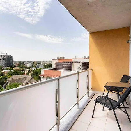 Perfect Studio With View And Undergound Parking-2