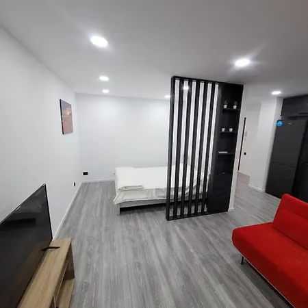 Studio 88-2