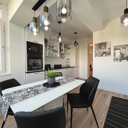 Sky View - Luxury Apartament - Sanador Victoriei-3
