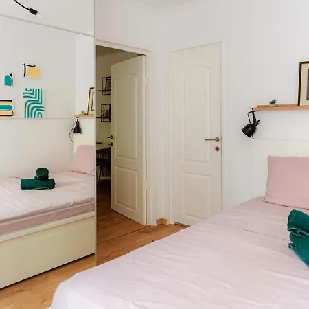 Cozy Apartment Ultracentral Universitate Square-3