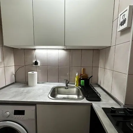 One Room Apartment Decebal-3