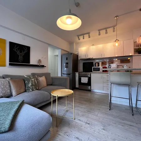 Pearl Center 2Bedroom-2