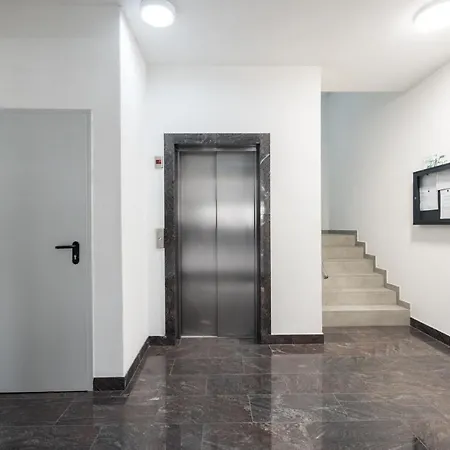 Escape-Unirii New house with parking-3