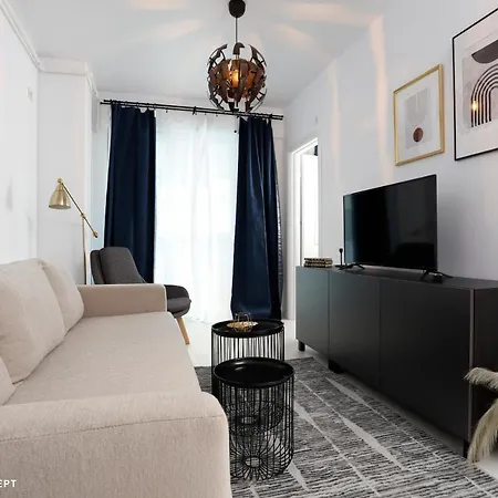 Central Residence Apartment 920-3