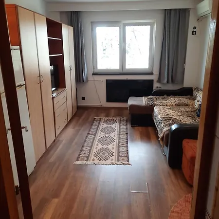 Like Home-3