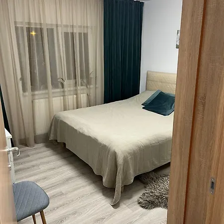 Lory'S Apartament-2
