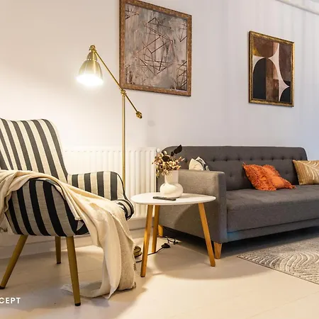Central Residence Apartment 912-3