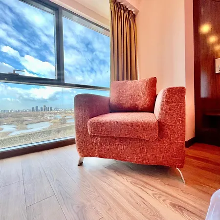 Royal Studio Apartment With A Perfect View - Yamaluxe-2
